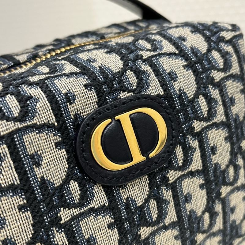 Christian Dior Montaigne Bags